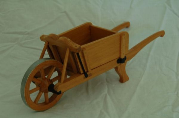 Miniatuur bakkruiwagen, Karrenmuseum Essen