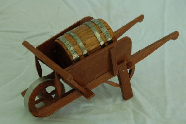 Miniatuur bakkruiwagen, Karrenmuseum Essen